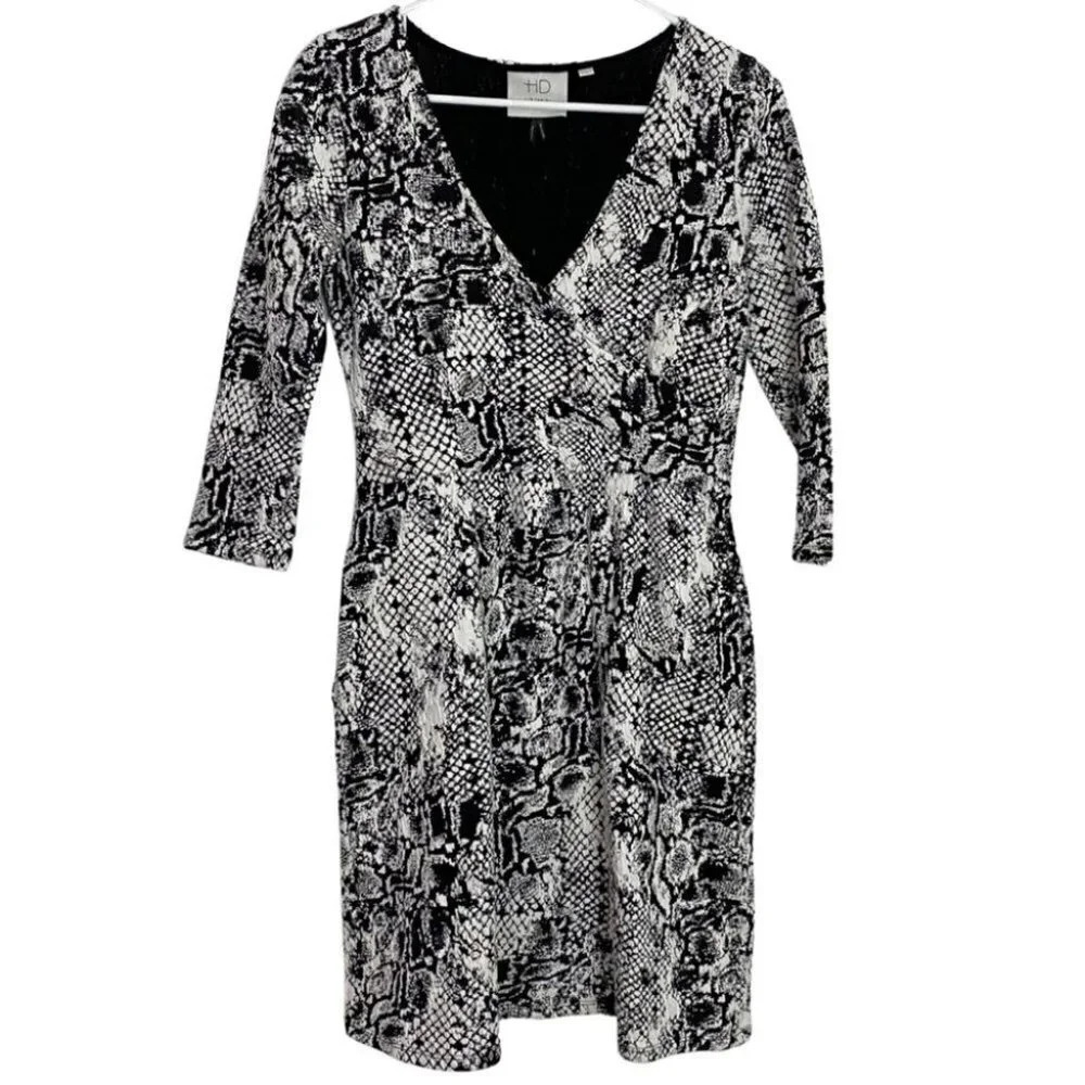 Anthropologie HD In Paris Faux Wrap Cobra Jacquard Knit Dress Womens XS Black